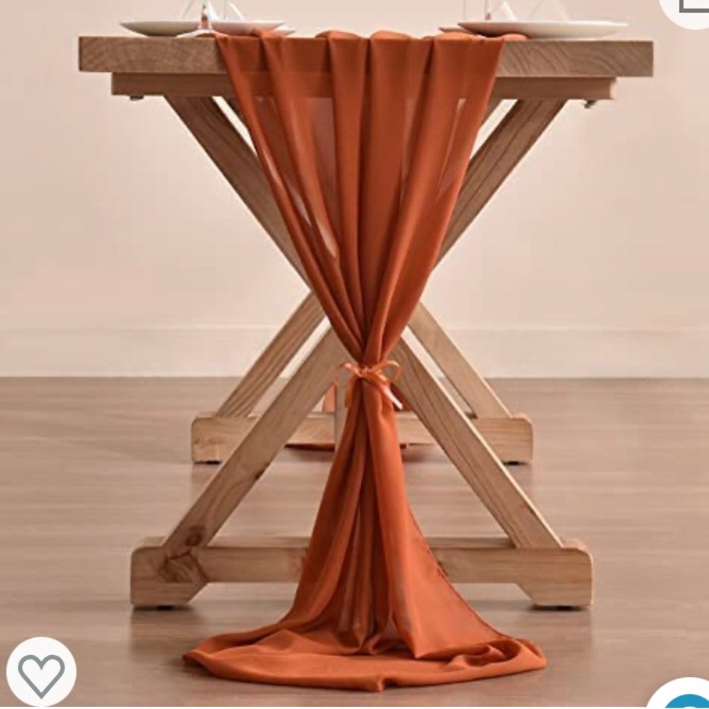 NWOT Chiffon Table Runner - Picture 2 of 4